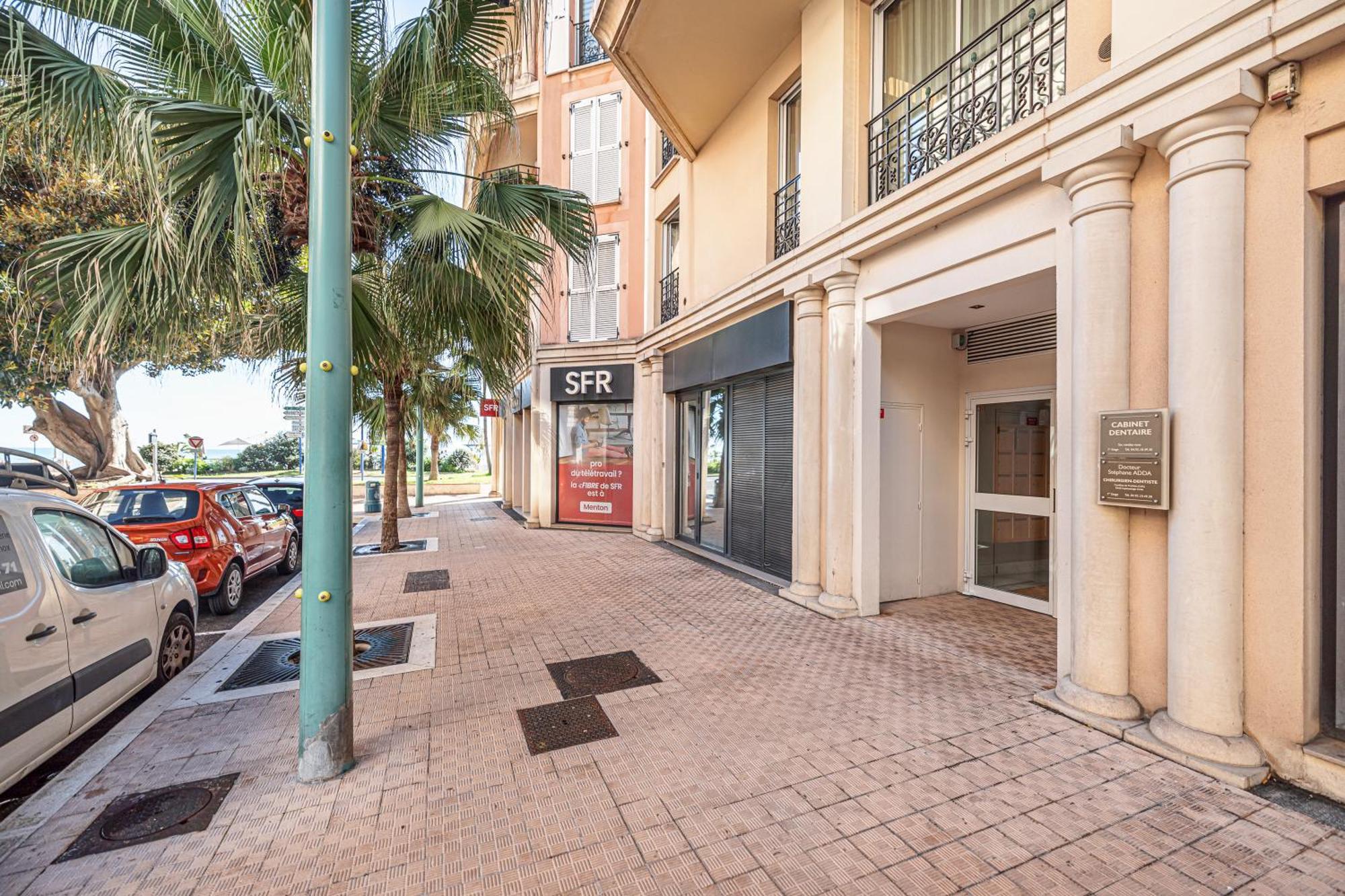 Victoria Bergamote Attic - Happy Rentals Menton Eksteriør bilde